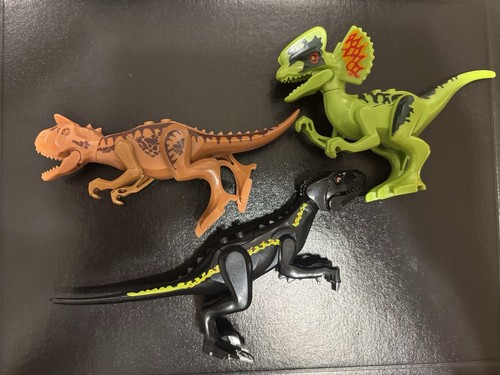 Lego dinosaur parts lot - 10,